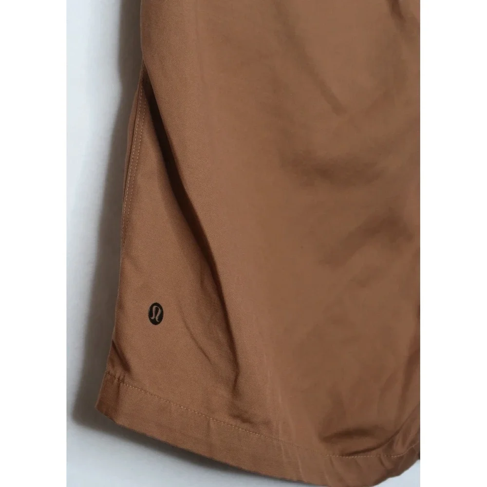Lululemon Mens Brown Performance Golf Chino Shorts Size 34 Stretch Casual EUC